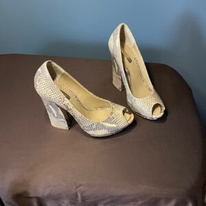 Elegant Snakeskin BCBG Peep-Toe Heels